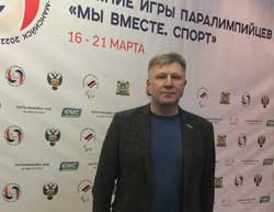 Игорь Винников посетил Зимние паралимпийскиеигры а Ханты-Мансийске