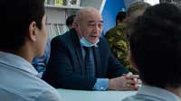 Валерий Салахов и Игорь Винников посетили Нефтеюганскую среднюю общеобразовательную школу № 7